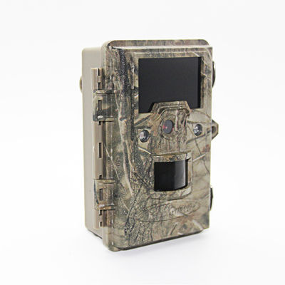2,4 polegadas LCD 30MP HD Wildlife Hunting Camera PIR Sensitivity